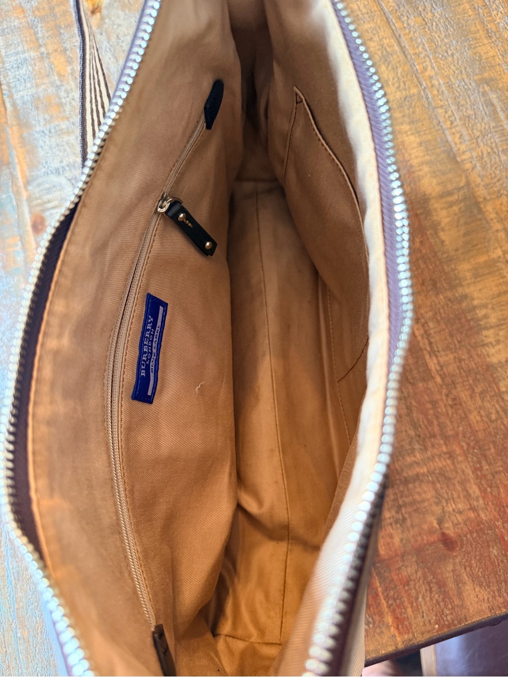 Burberry Beige Canvas Shoulder Bag with Black Trim - Picture 7 of 8